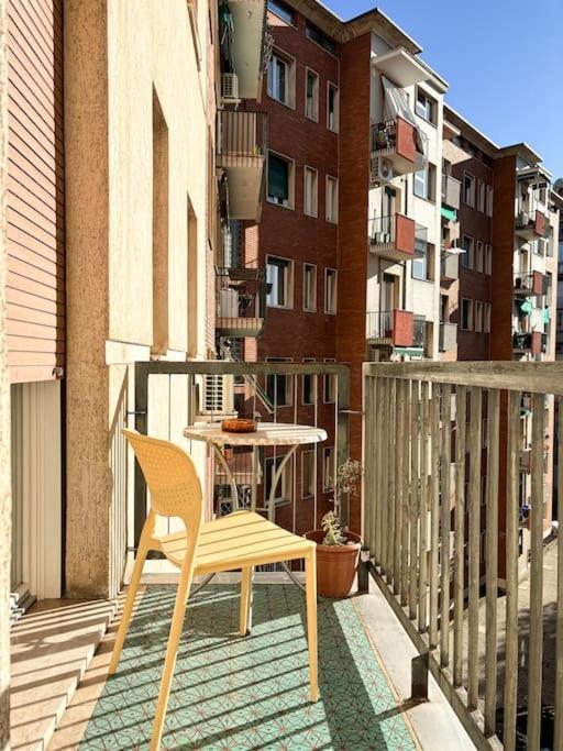 Giallo Lame Apartamento